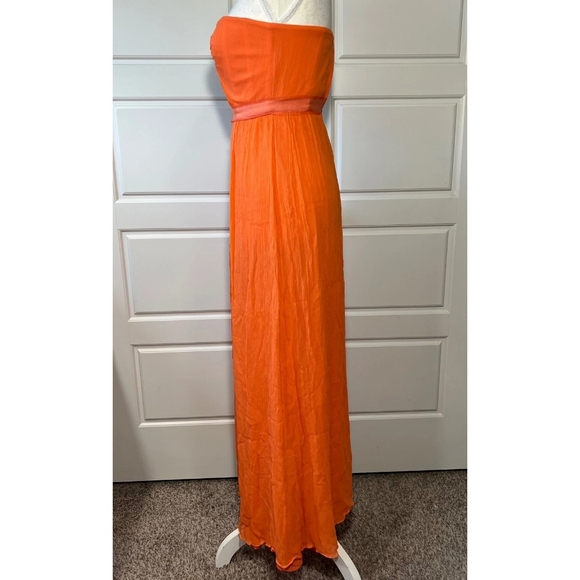 Elegant Orange Strapless Dress - Picture 2 of 4